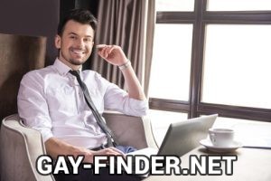 find gay friends online between gays using apps